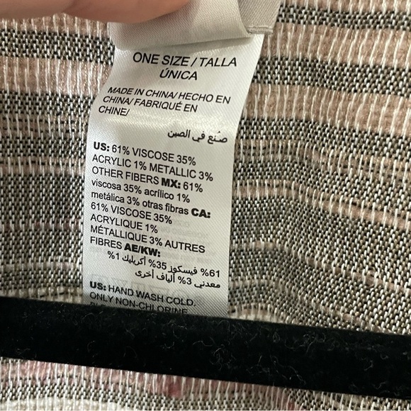 Chicos Ruana Multi-Color Woven Wrap 062 - Picture 6 of 11